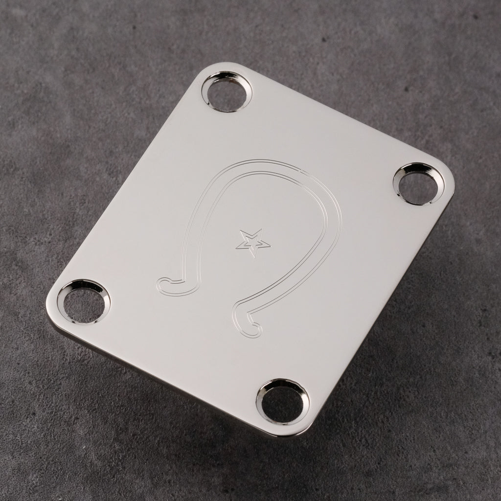 LUCKY STAR - Engraved Neckplate - Nickel