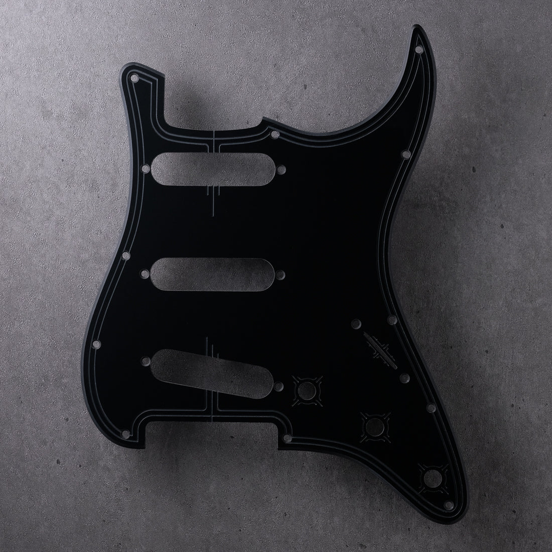 Streamline - Stratocaster Pickguard - Black (Matte)