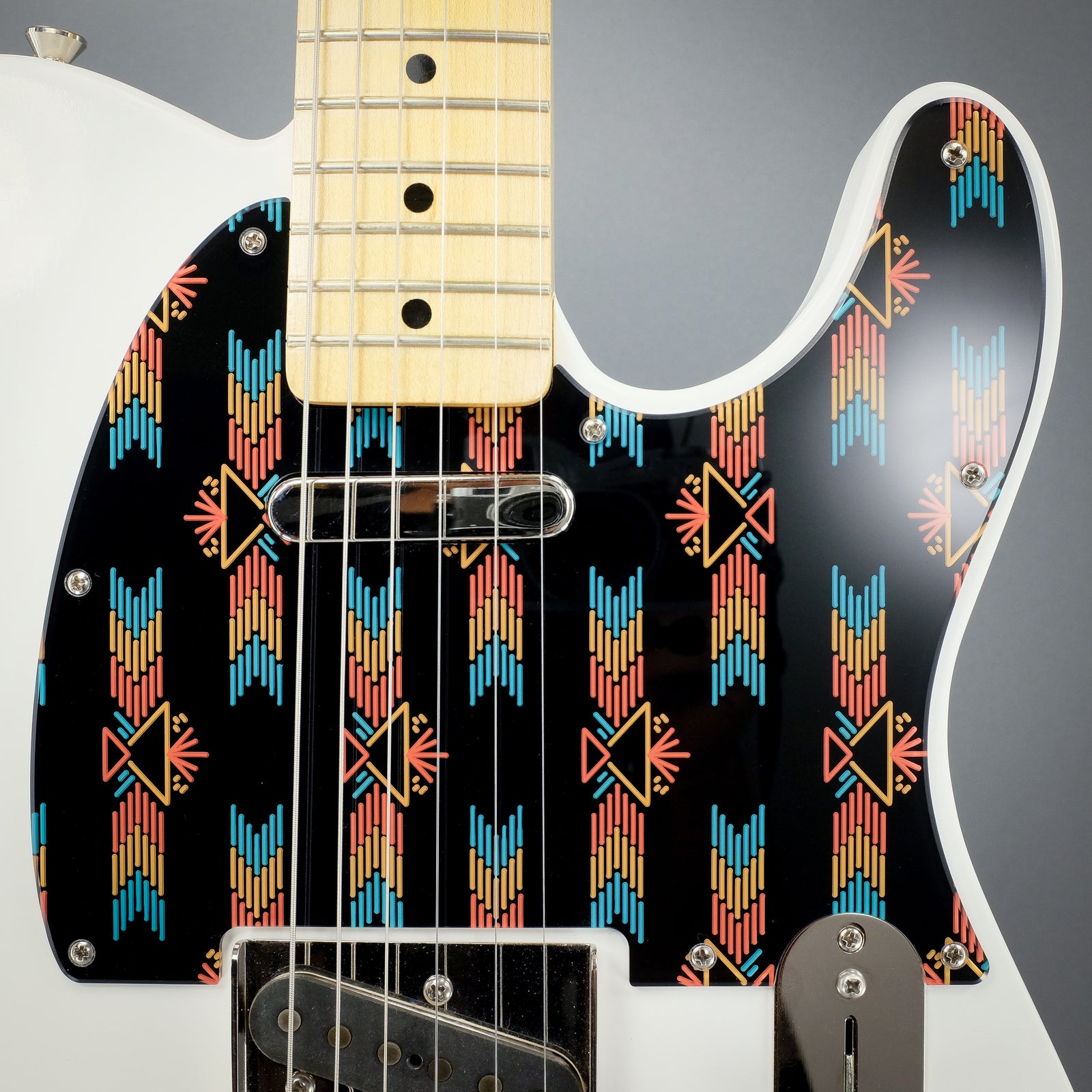 Redtail - Telecaster Pickguard - in Black