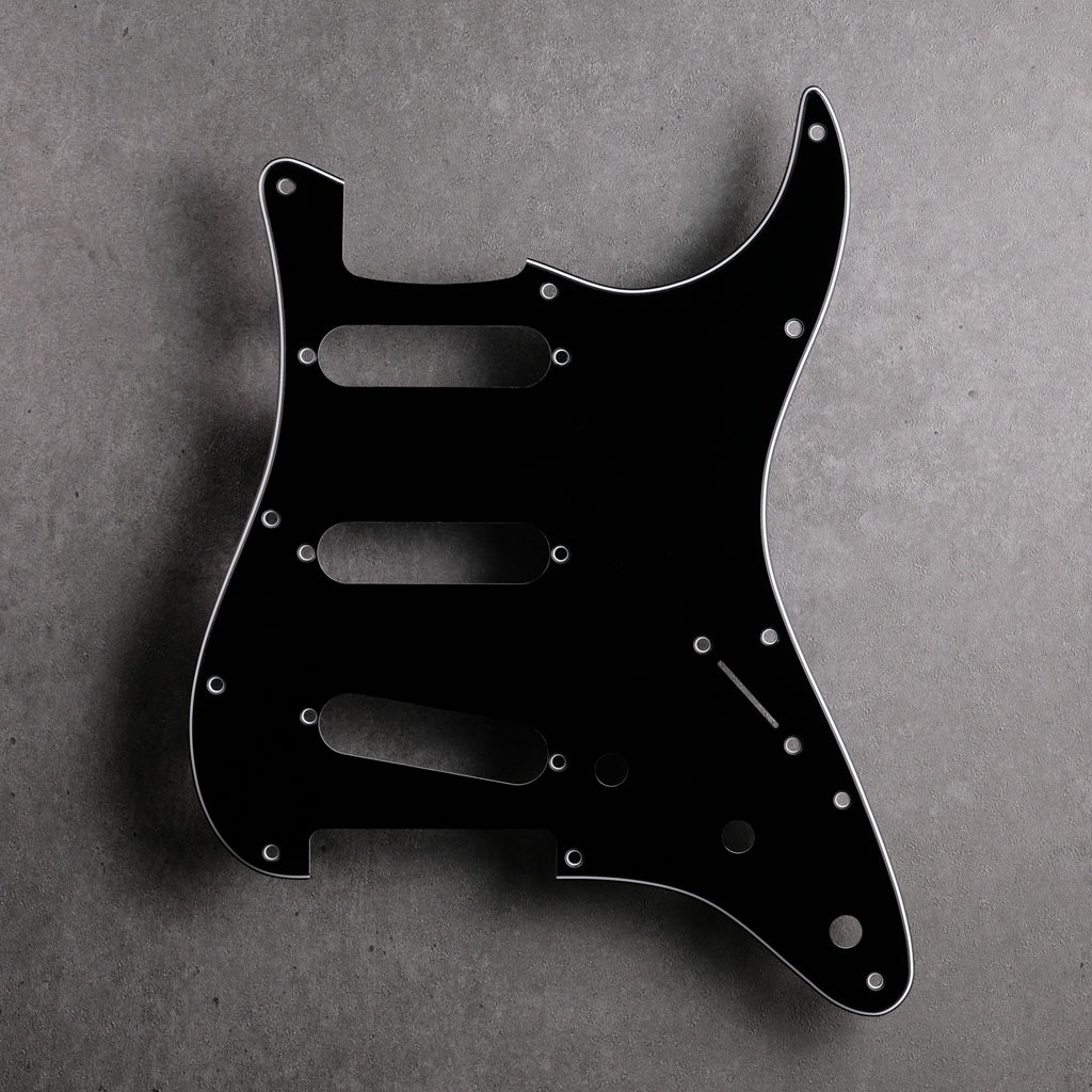 Black/White/Black - Stratocaster Pickguard - 3-ply Vinyl