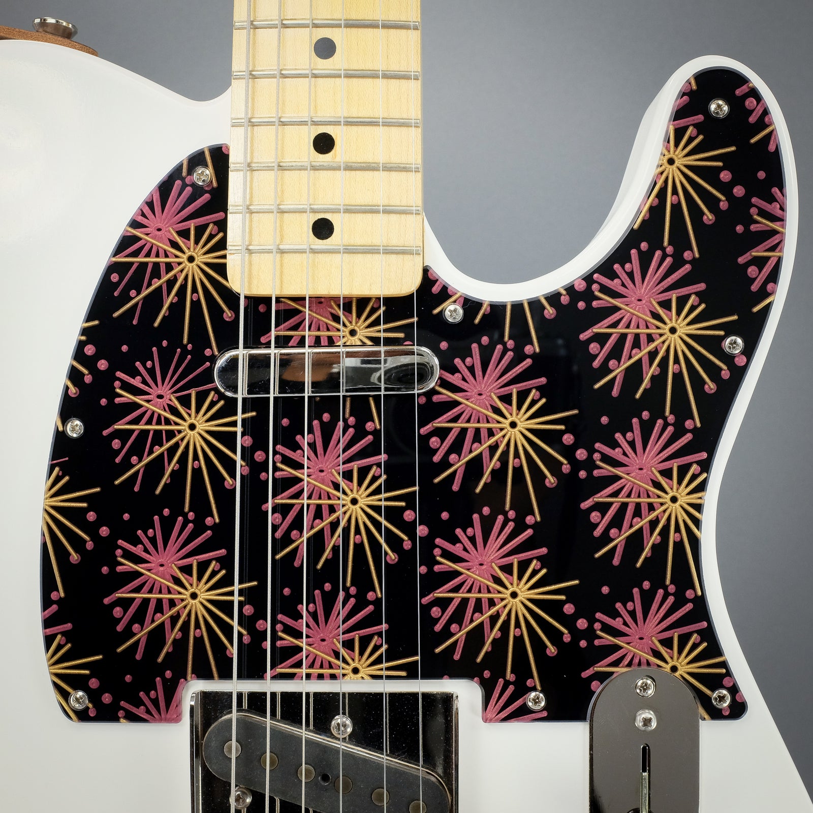 Morning Glory - Telecaster Pickguard - Burgundy and Gold on Black