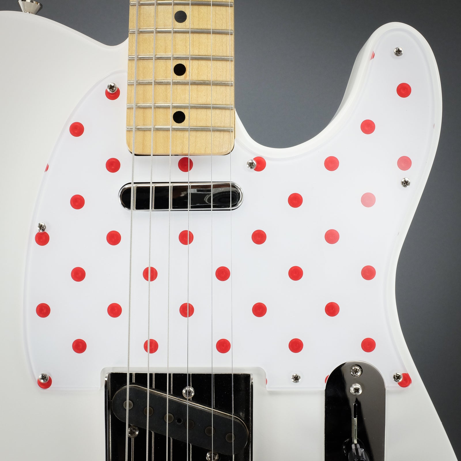 Peggy Sue - Telecaster Pickguard - Candy Apple Red on White