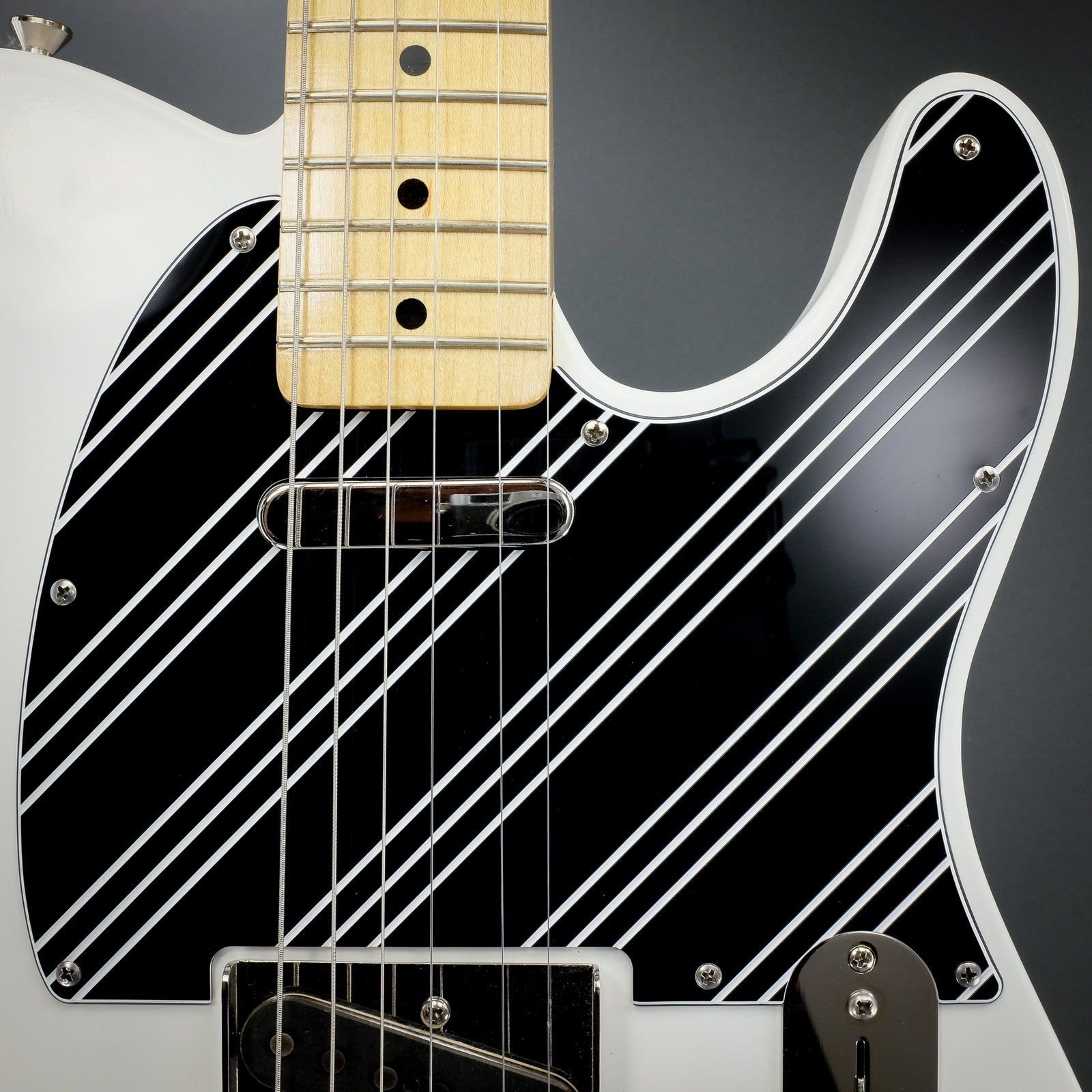 Three Stripes - Telecaster Pickguard - Black/White/Black