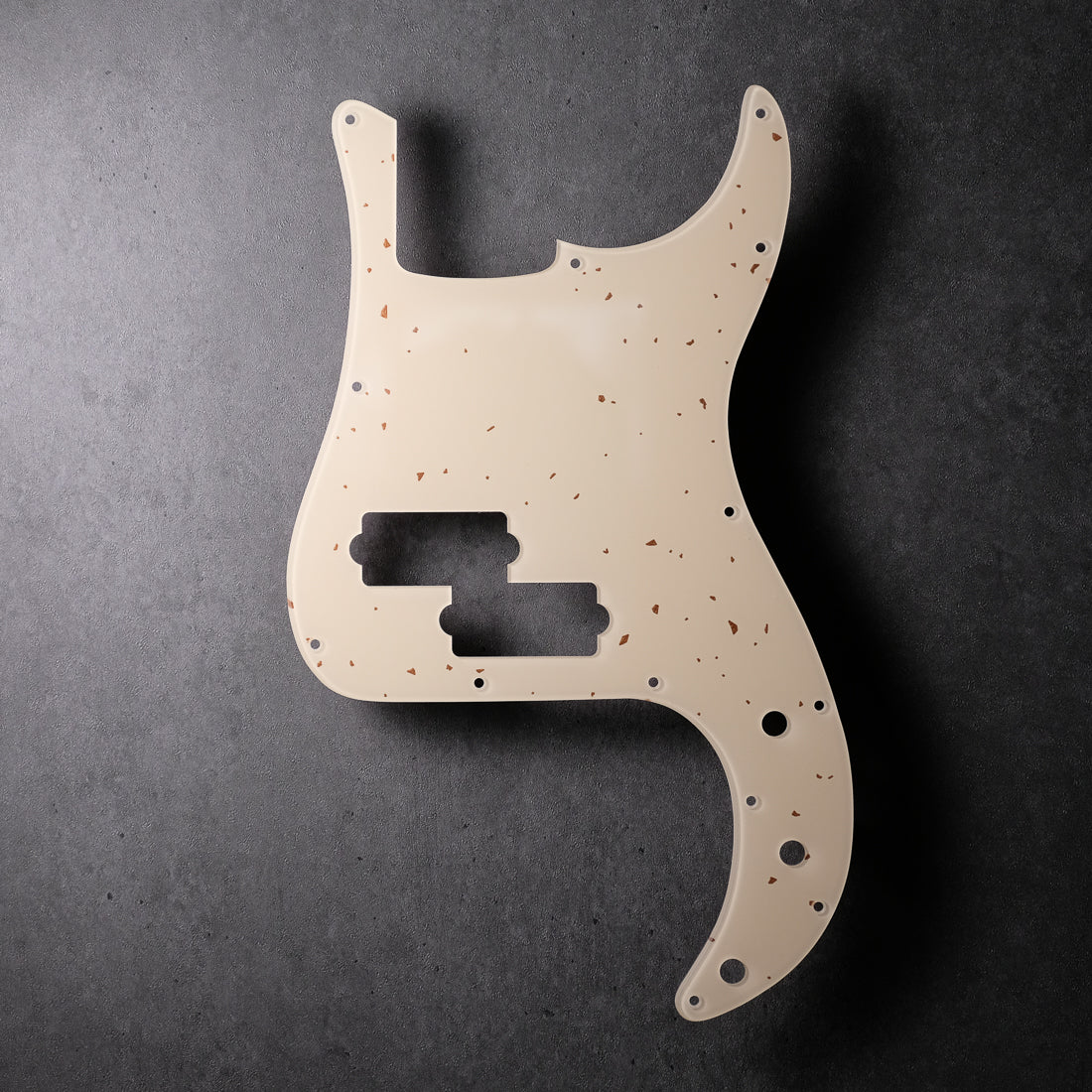 Speckled - Precision Bass Pickguard - 13-hole - Copper on Ivory Plexi