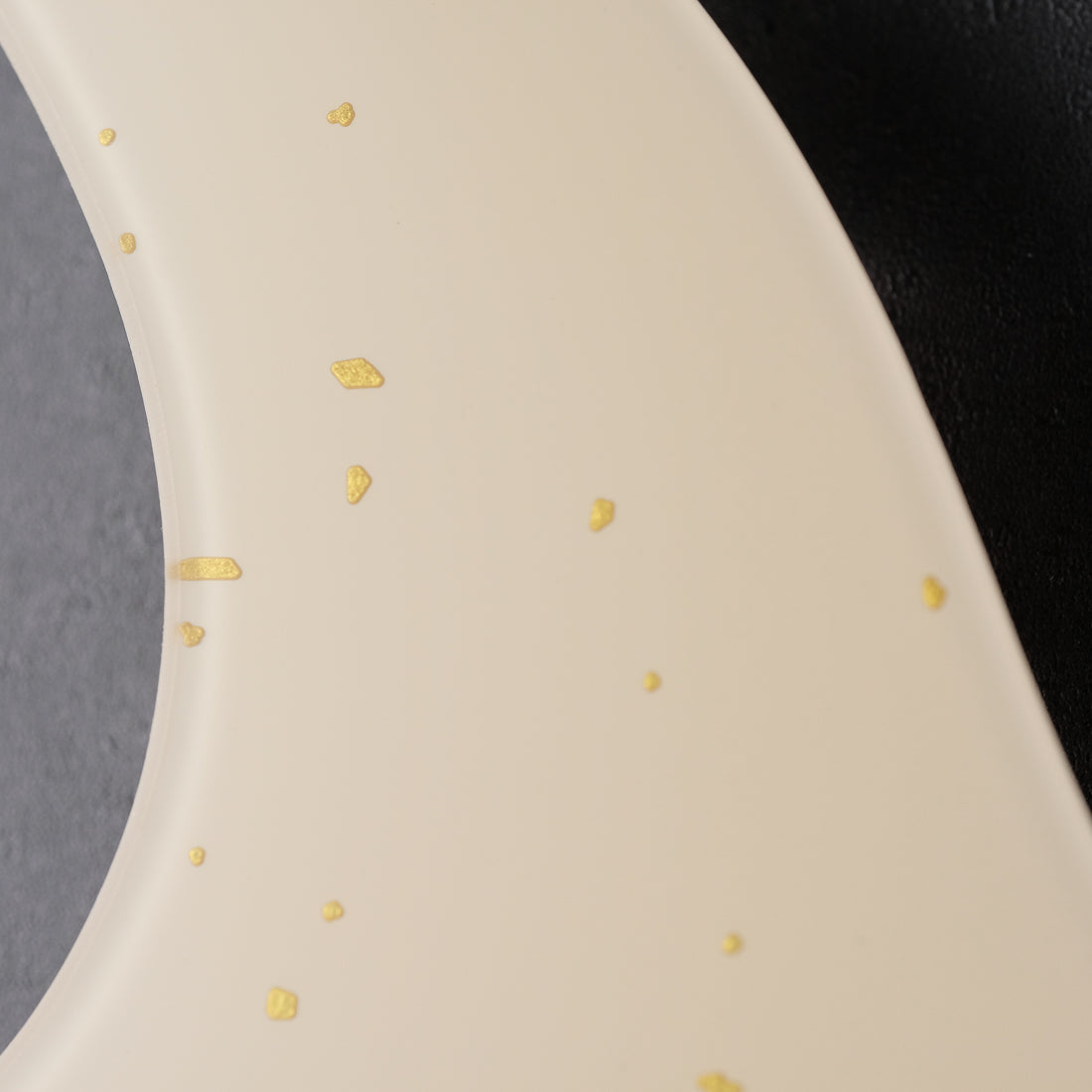 Speckled - HSS Stratocaster Pickguard - Gold on Ivory Plexi