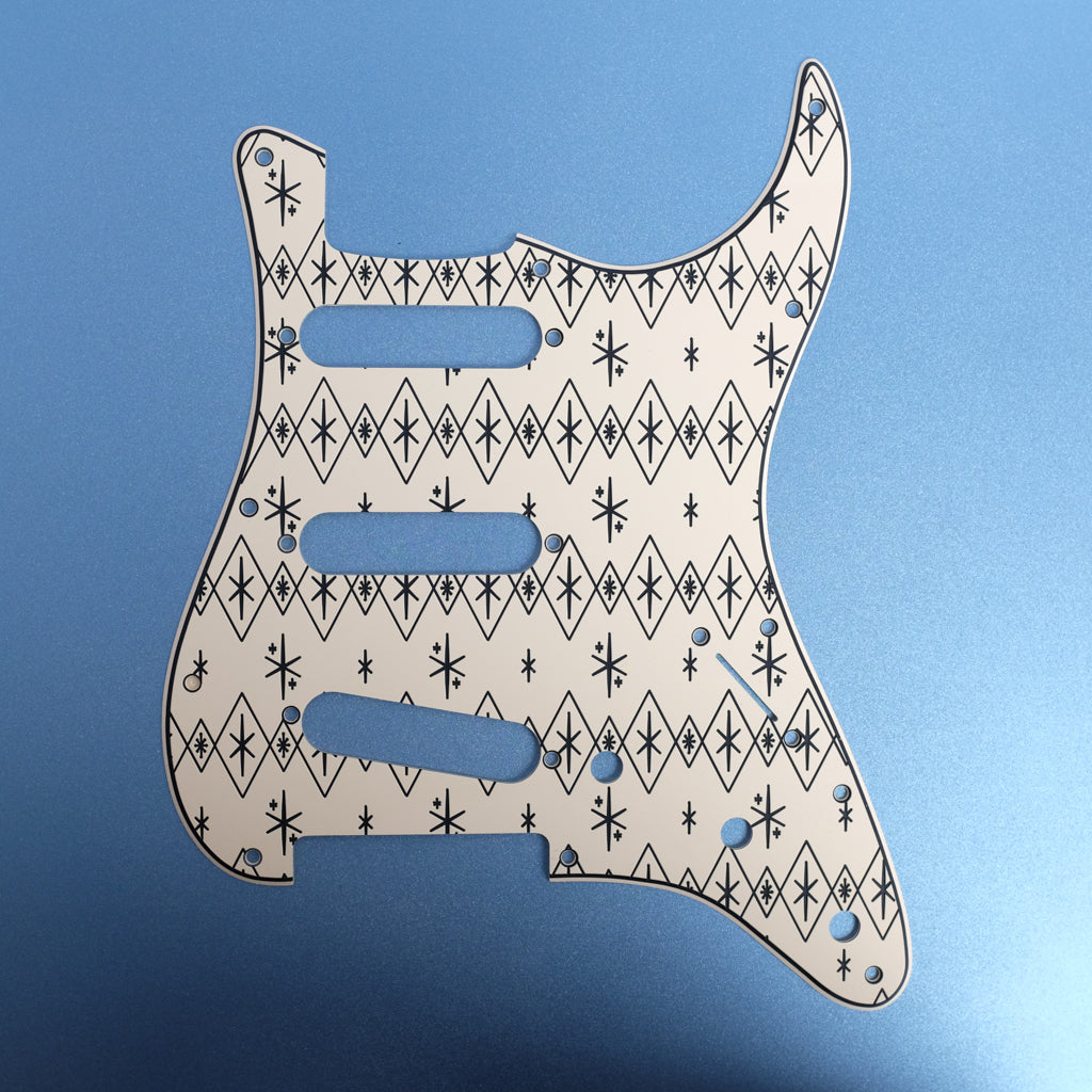 Maybellene - Stratocaster Pickguard - Cream/Black/Cream