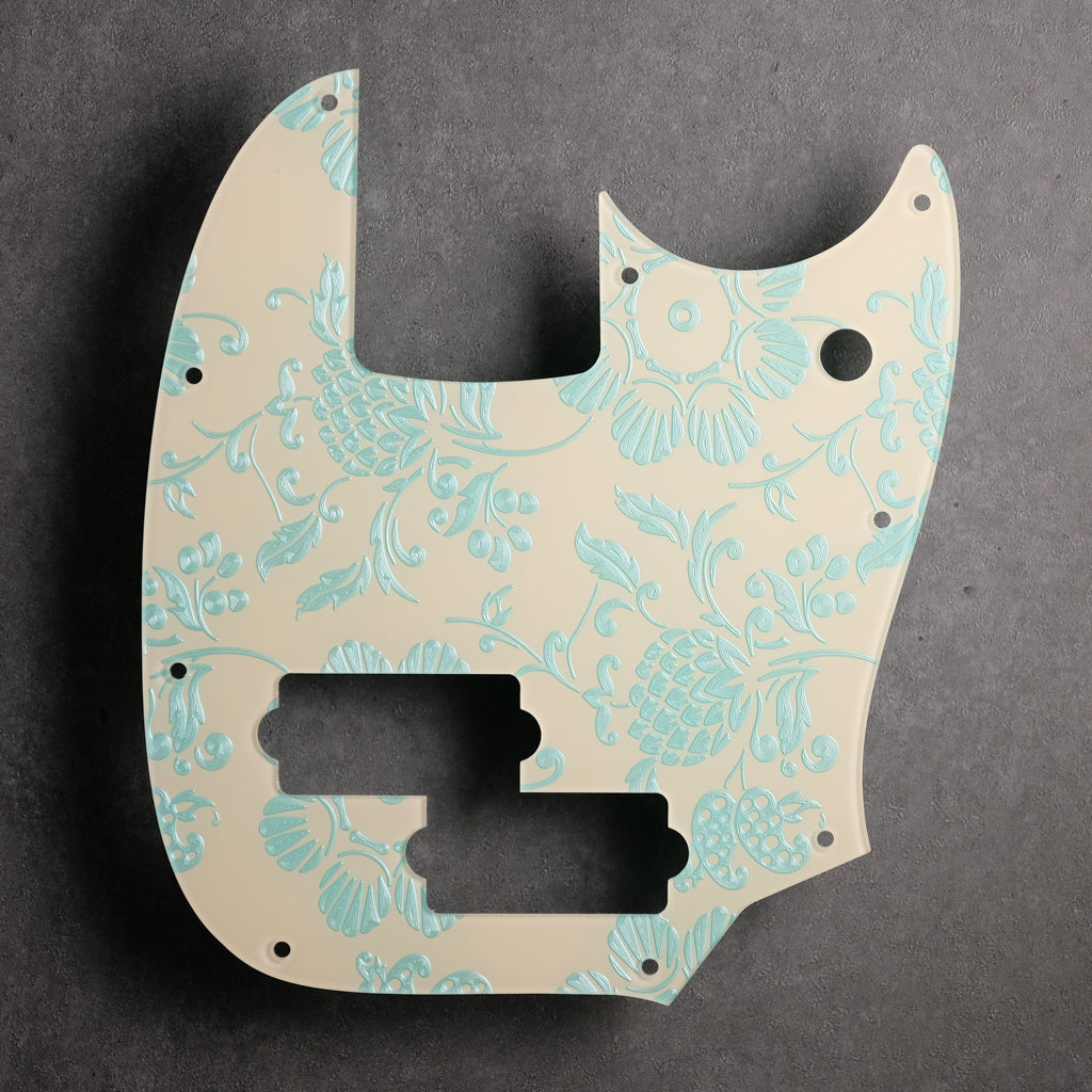 Custom Pickguards for Every Guitar - Tailored to Perfection Custom Pickguards for Every Guitar - Tailored to Perfection