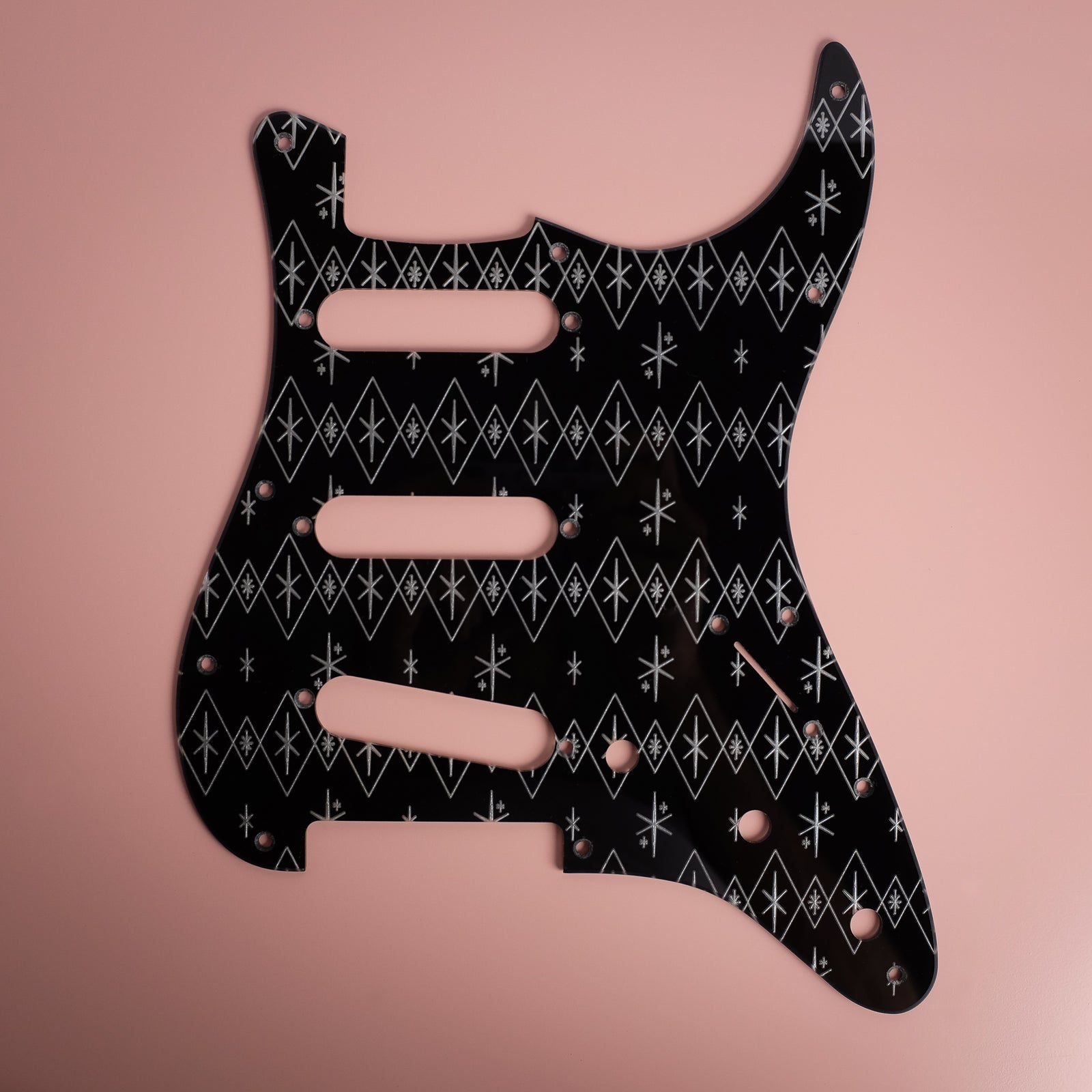 Maybellene - Stratocaster Pickguard - Silver on Black