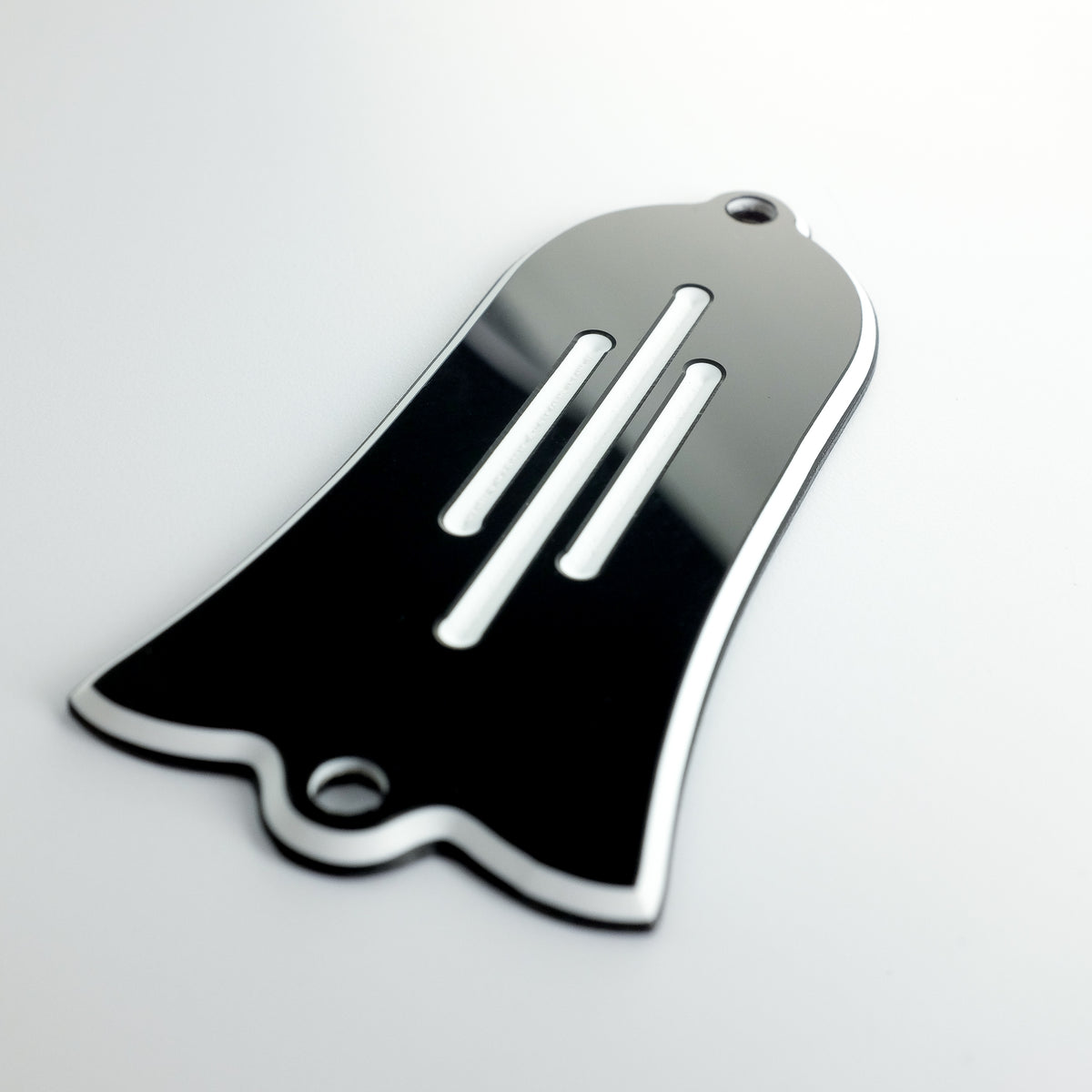 STREAMLINE - Engraved Truss Rod Cover - Black/White/Black
