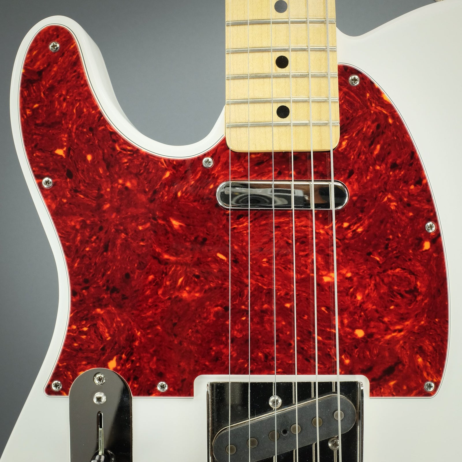 Tort Mars Red - Left-handed Telecaster Pickguard - Genuine Celluloid