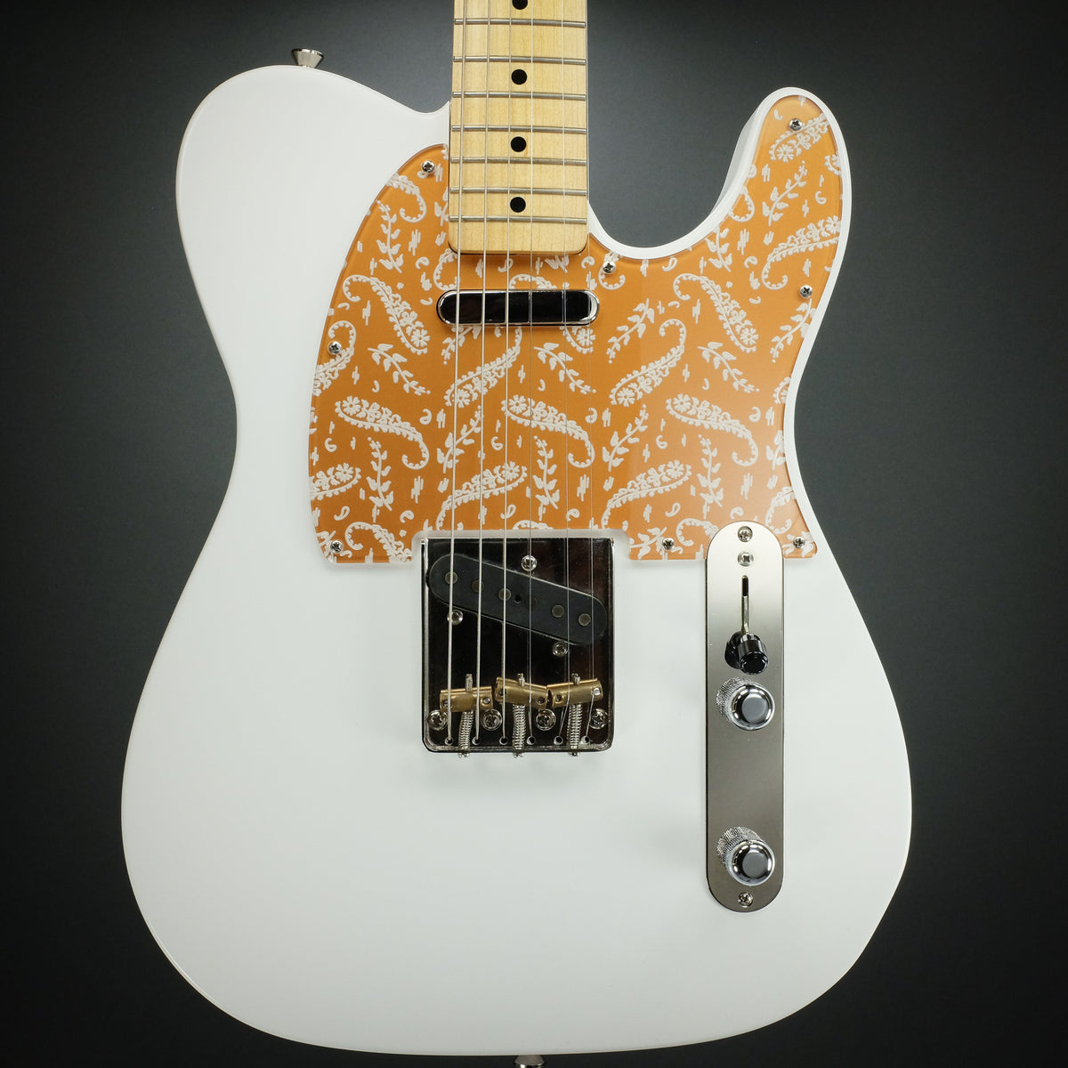 decoboom-engraved-pickguard-telecaster-kashmir-gold