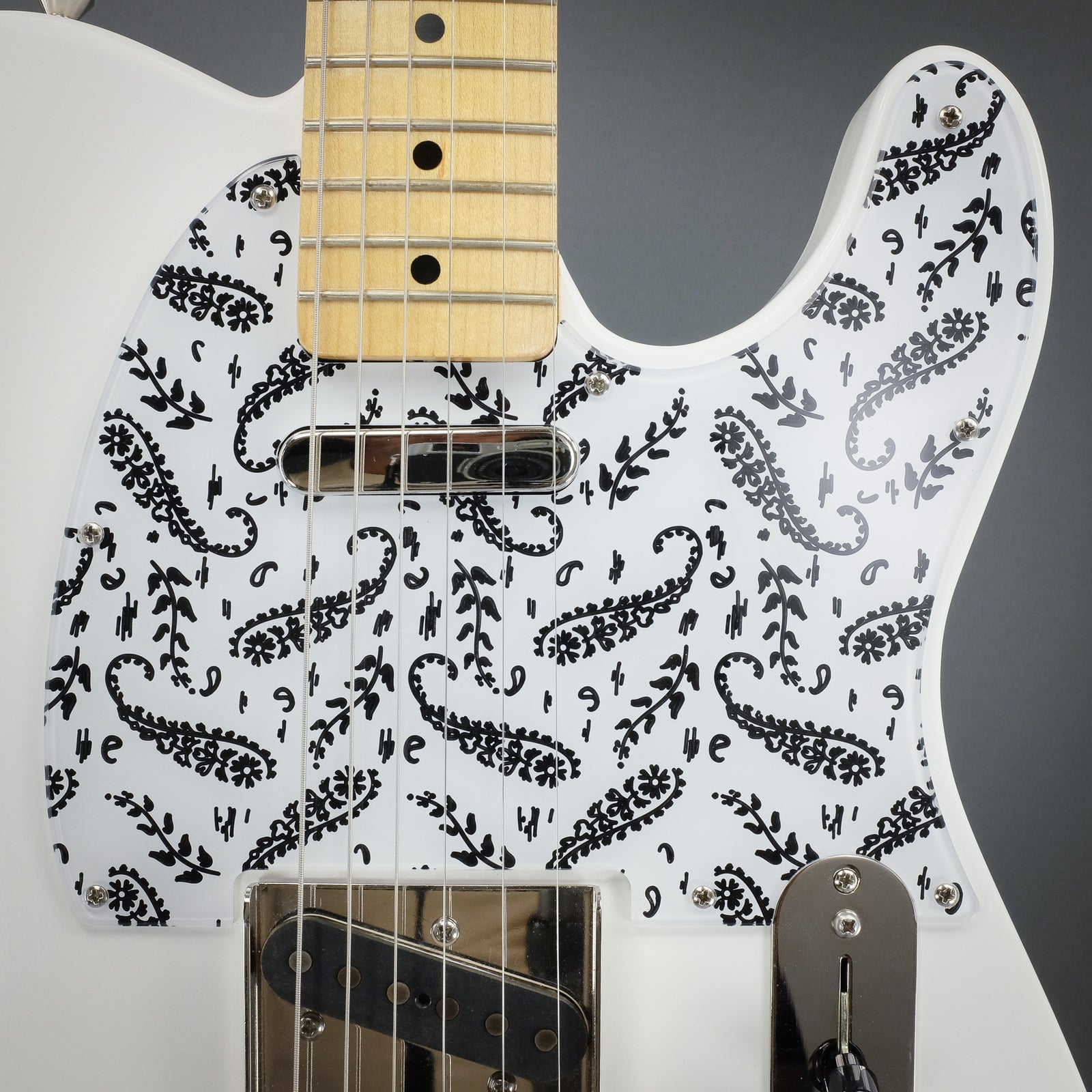 Kashmir - Telecaster Pickguard - Black on White