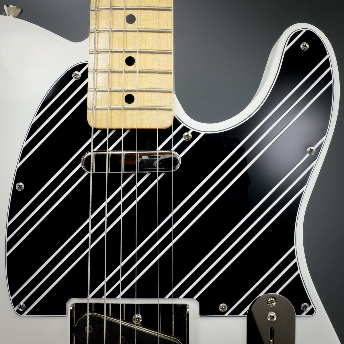 Three Stripes - Telecaster Pickguard - Black/White/Black