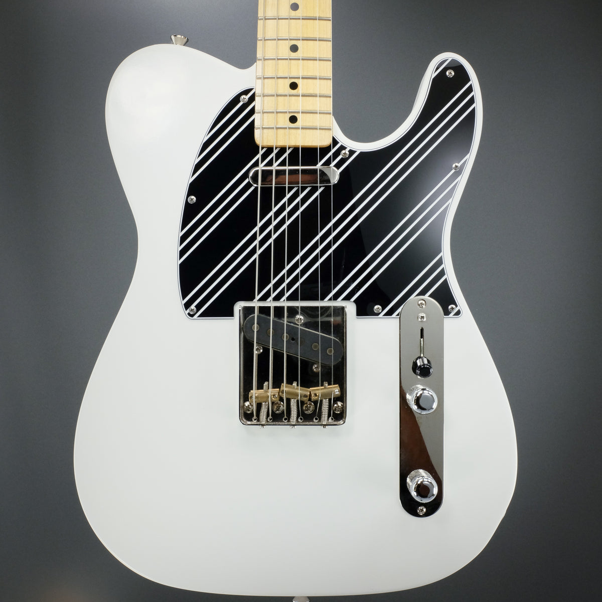 Three Stripes - Telecaster Pickguard - Black/White/Black